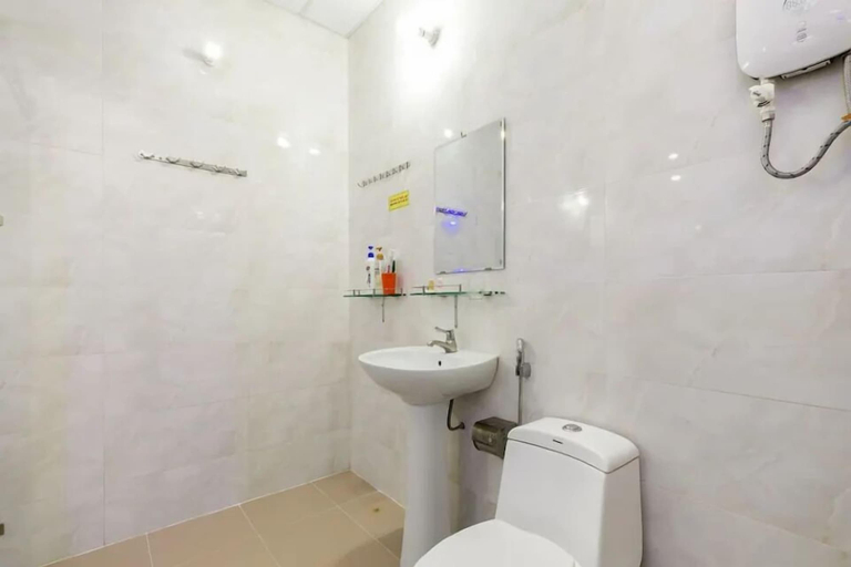 Bathroom 3, Minh Phương HBC Hotel - by Bay Luxury, Thủ Đức