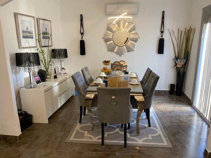 Food & Drinks 2, Casa Dolly Boutique B&B, Almería