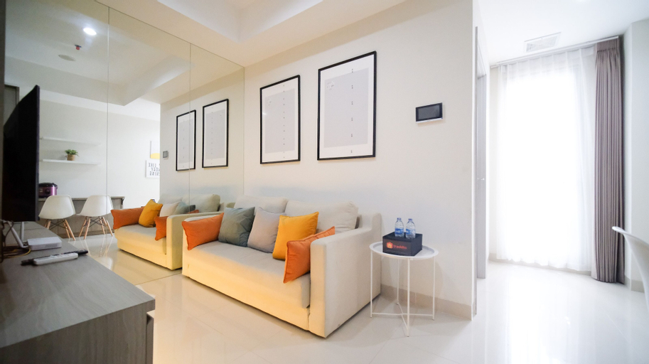 Living area 5, Good Choice And Homey 1Br Grand Sungkono Lagoon Apartment, Surabaya