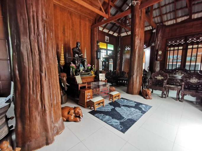 Bedroom, Baanthep Antique Homestay, Muang Phrae