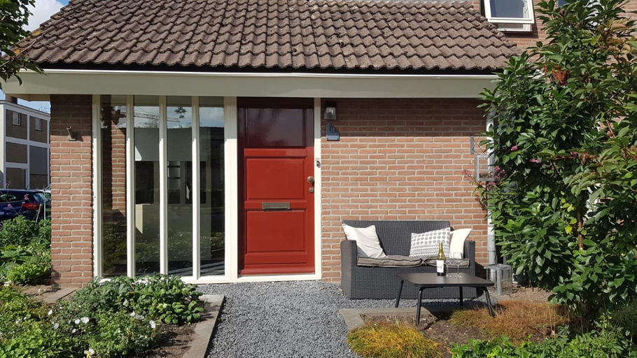 Others 3, Logeren bij Grea, Zwartewaterland