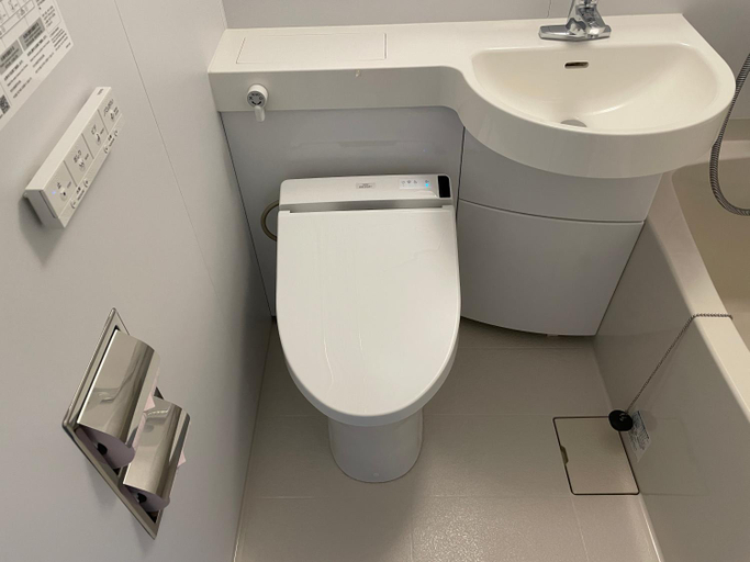 Bathroom 2, Hotel de M, Miyakojima