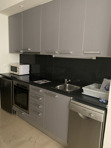 Others 5, Apartaments Els Químics, Girona