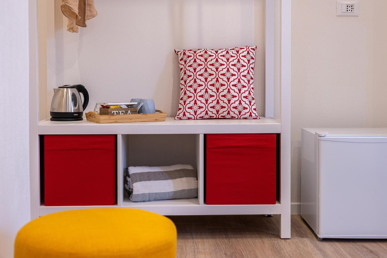 Others 3, B&B Interno12, Grosseto