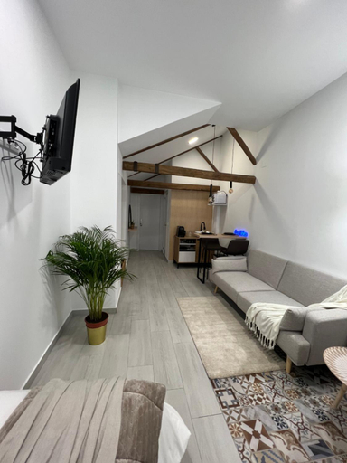 Others 3, Suites Chic, Ciudad Real