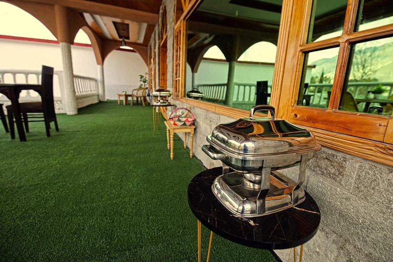 Food & Drinks 5, Oak Residency, Northern Areas