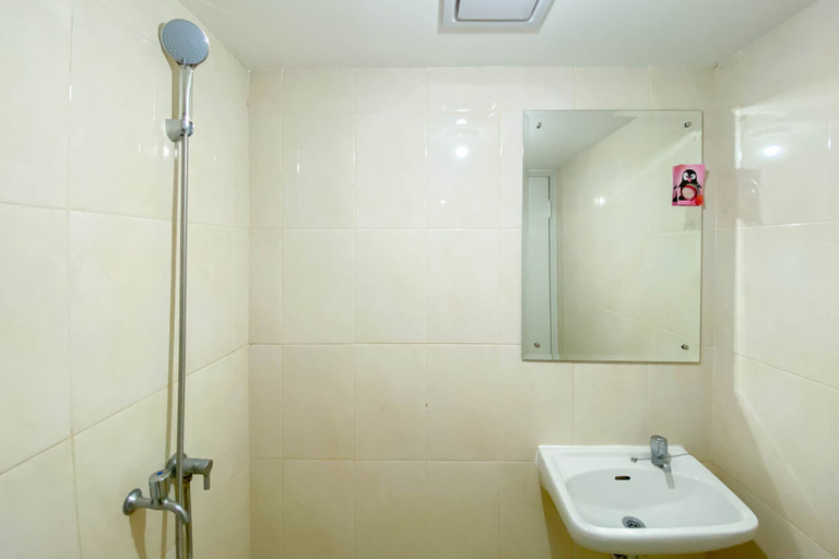 Bathroom 2, Pleasant And Tidy Studio Apartment Springlake Summarecon Bekasi Apartment, Bekasi