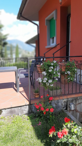 Others 5, Villa leiani b&b, Brescia