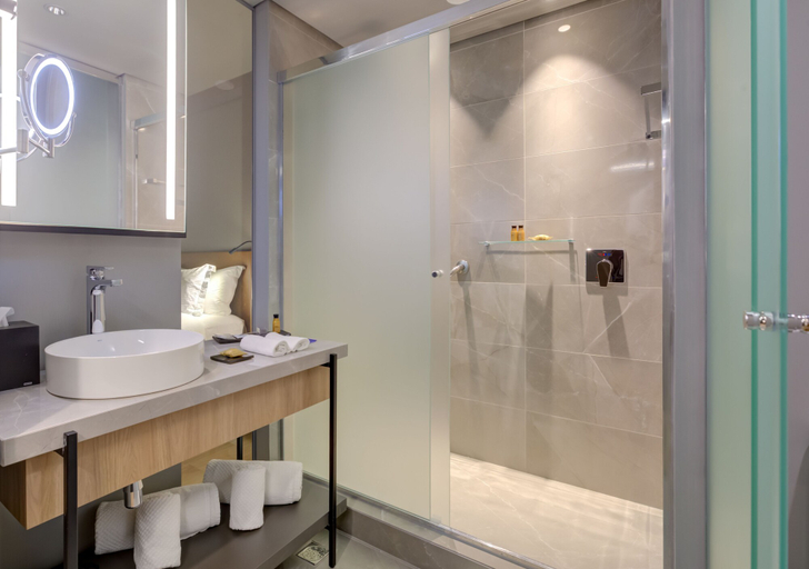 Bathroom 5, DoubleTree by Hilton Porto Alegre, Porto Alegre