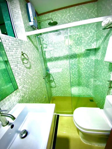 Bathroom 2, Beach Breeze and spa, Malé