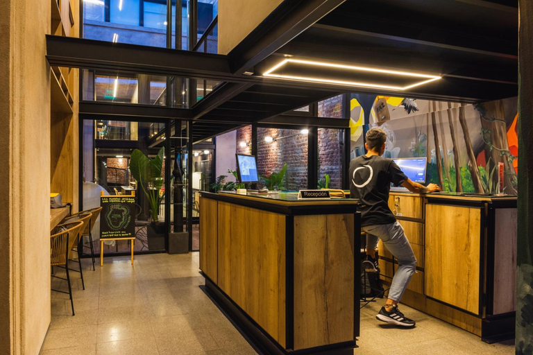 Public Area 2, FAZ HOSTEL BOUTIQUE, Capital