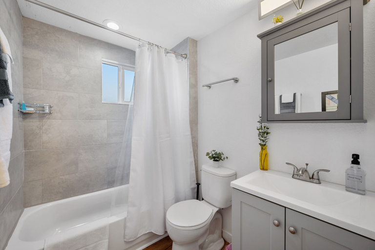 Bathroom 2, Casitas en Pueblo, Pueblo