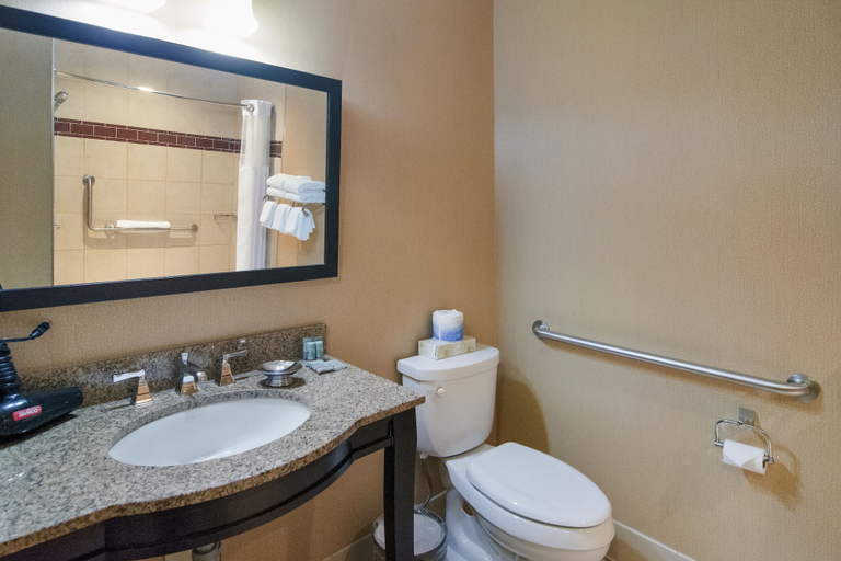 Bathroom 4, Best Western The Westerly Hotel, Comox-Strathcona