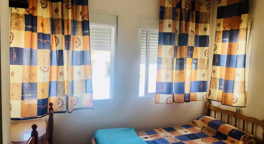Others 4, Hostal ALGECIRAS, Cádiz