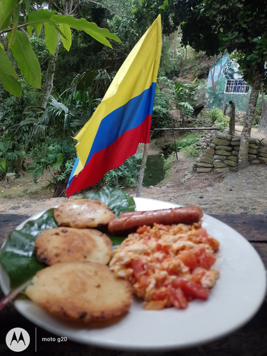 Food & Drinks 3, La Cima Tayrona, Santa Marta (Dist. Esp.)