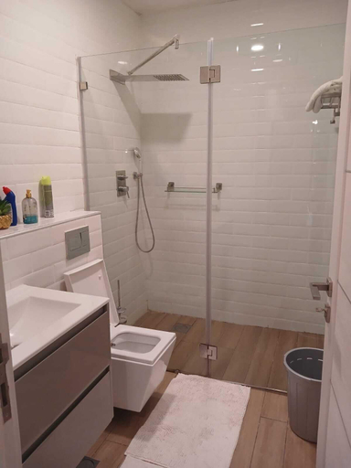 Bathroom 3, Lux Suites Havana Luxurious Apartments, Dagoretti South