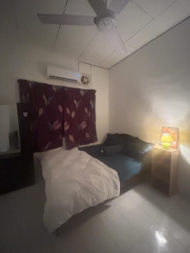 Bedroom 3, HUDA HOMESTAY BANDAR TANAH MERAH, Tanah Merah