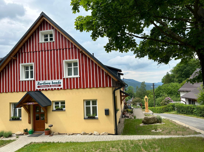 Others 4, Bartlova bouda, Liberec