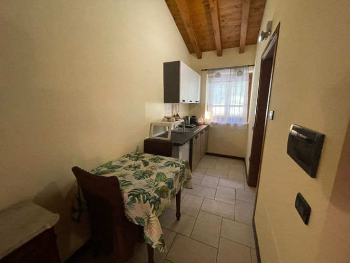 Others 3, La FIOCCHINA - Magic Place - apartments & studios in Garda Lake - countryside farmhouse, inside the , Brescia
