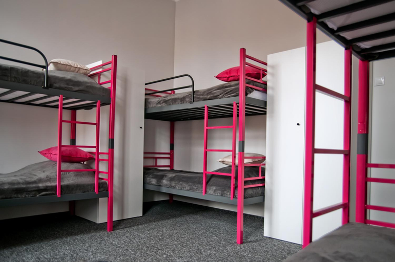 Others 4, Rodmos Hostel, Lublin City