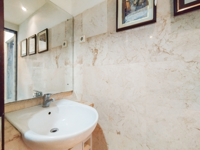 Bathroom 2, Best Location 1Br Without Living Room Apartment Braga City Walk, Bandung