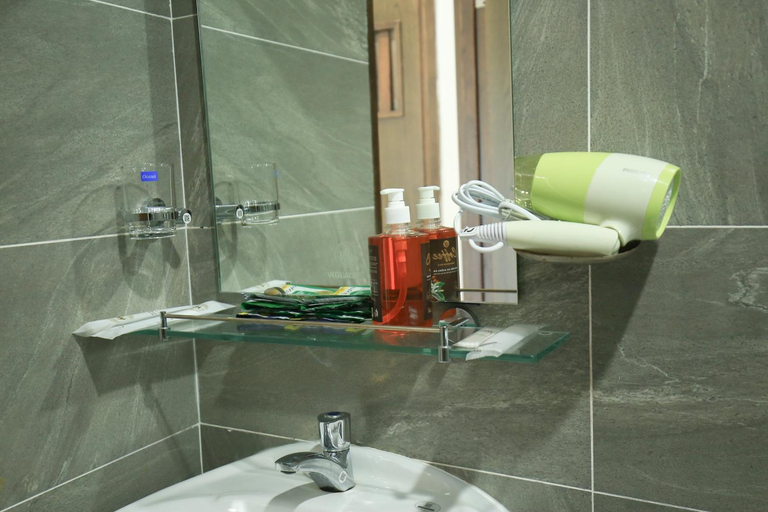 Bathroom 3, LH APARTMENT DA NANG, Da Nang