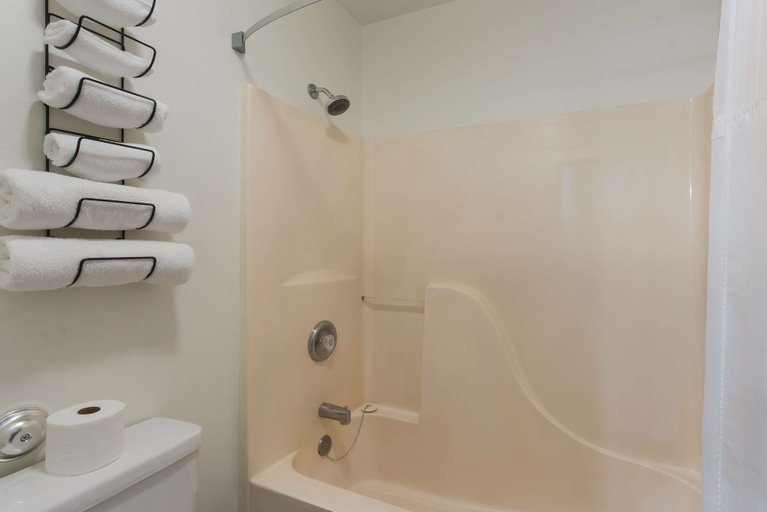 Bathroom 3, SureStay by Best Western Camp Verde, Yavapai