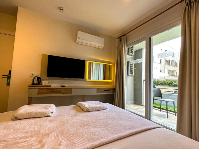 Bedroom 3, Club Sema Suite Hotel, Marmaris