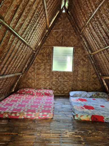 Bedroom 3, California Breeze Campsite, Indang
