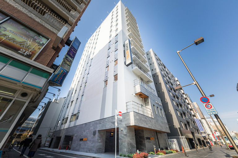 Exterior & Views 18