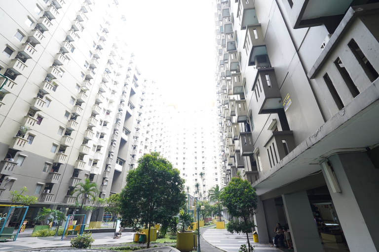 Exterior & Views, OYO 93545 Gateway Cicadas Apartment By Barbie Homestay, Bandung