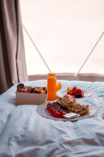 Food & Drinks, Moon Retreat by Sharjah Collection, Umm Al Quwain