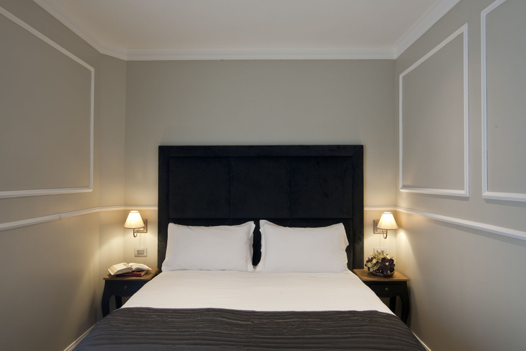 Bedroom 5, Seven Suites, Roma