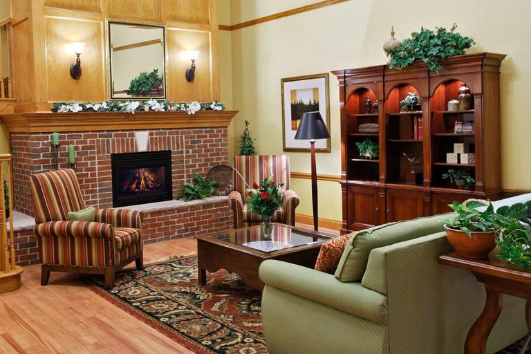 Public Area 3, Country Inn & Suites by Radisson, Sycamore, IL, De Kalb