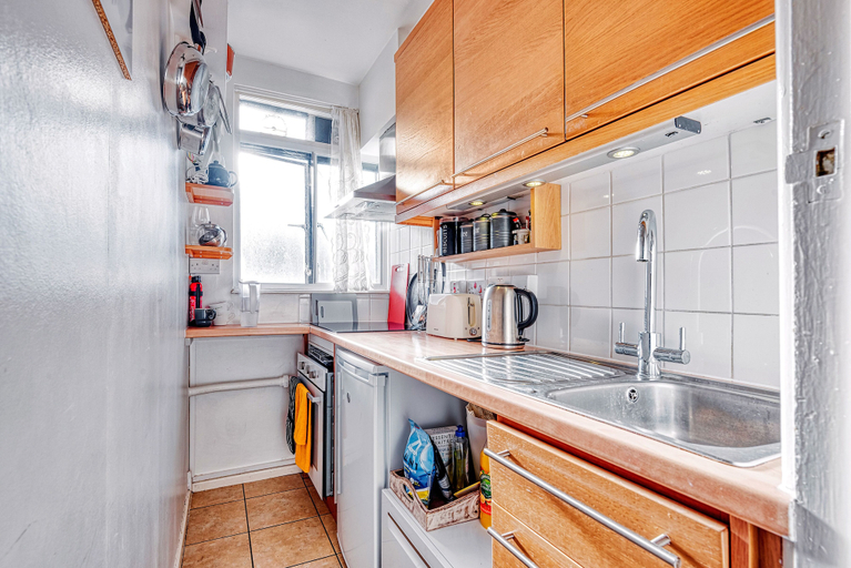 Others 5, Hardwood Home, London