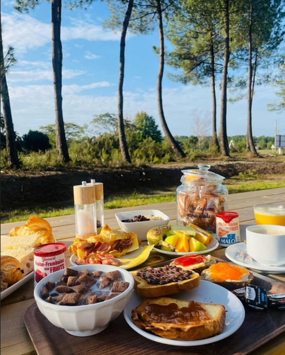 Food & Drinks 5, B&B HOTEL Saint-Geours-De-Maremne Hossegor, Landes