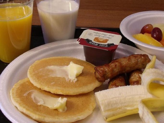 Food & Drinks 5, Humphry Inn and Suites, Division No. 11