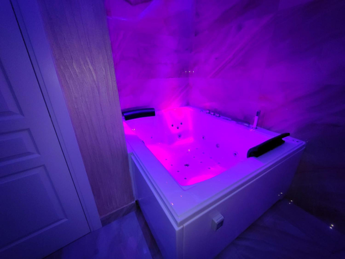 Hot tub 2, B&B MaisonAlysie, Foggia