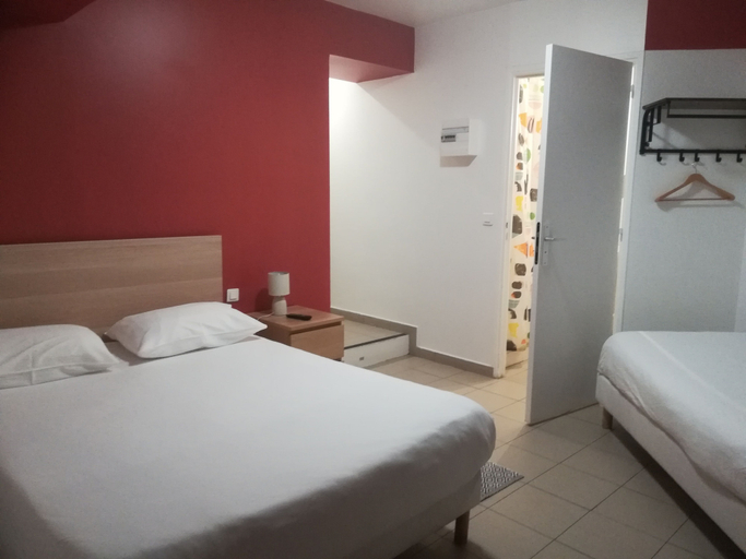 Bedroom 3, HOTEL ARISTIDE VAUBAN, Seine-Saint-Denis