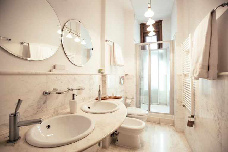Bathroom 4, Scala Boutique-Hotel, Municipiul Bucuresti