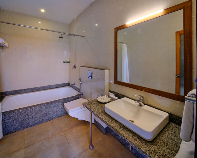 Bathroom 4, juSTa Brij Bhoomi Nathdwara, Rajsamand