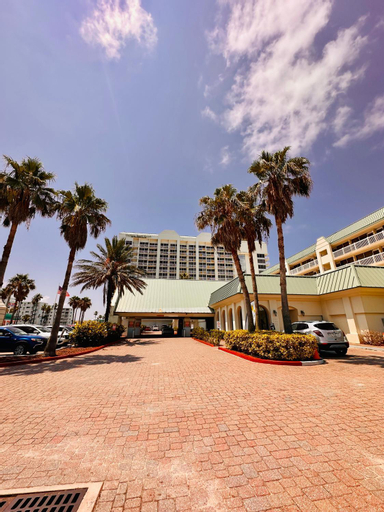 Daytona Beach Resort Oceanfront CondoStudio, Volusia