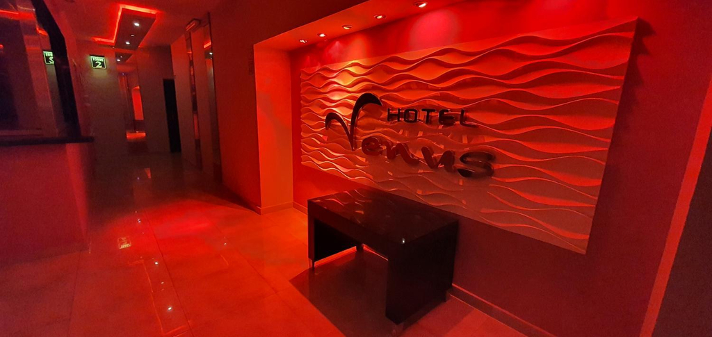 Others 4, Hotel Venus, Distrito Federal