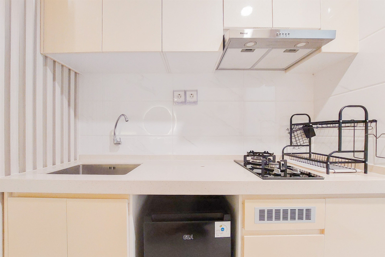 Others 4, Relaxing And Homey Studio Room Sky House Bsd Apartment, South Tangerang