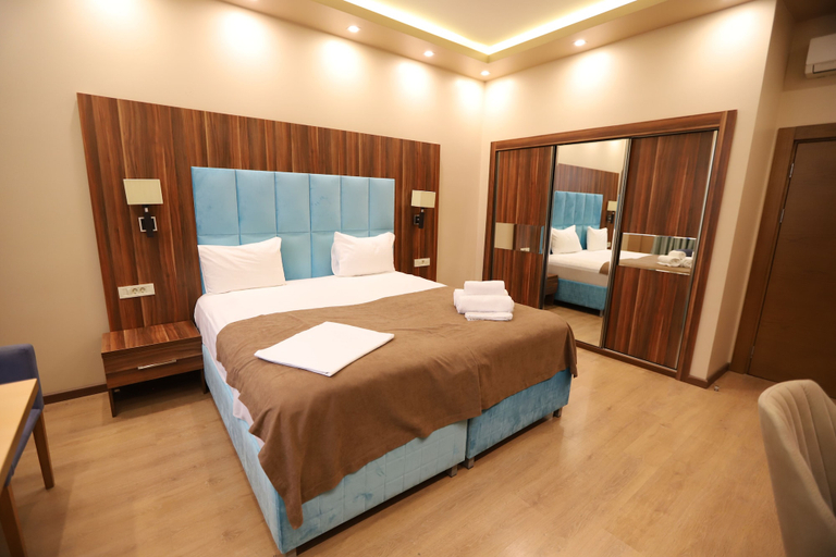 Bedroom 2, Park Suite Hotel, Baku