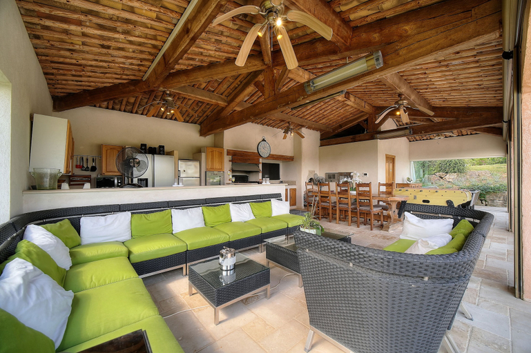 Food & Drinks, Propriété Prestige Cannes Mougins, Alpes-Maritimes