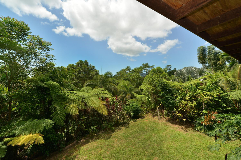 Exterior & Views 3, Tea Tree Cottage, Douglas
