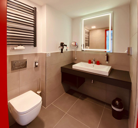 Bathroom 4, DORMERO Hotel Hof, Hof