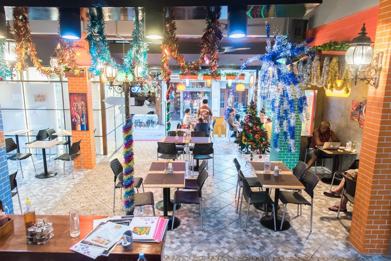 Food & Drinks 5, Happio, Phra Nakhon