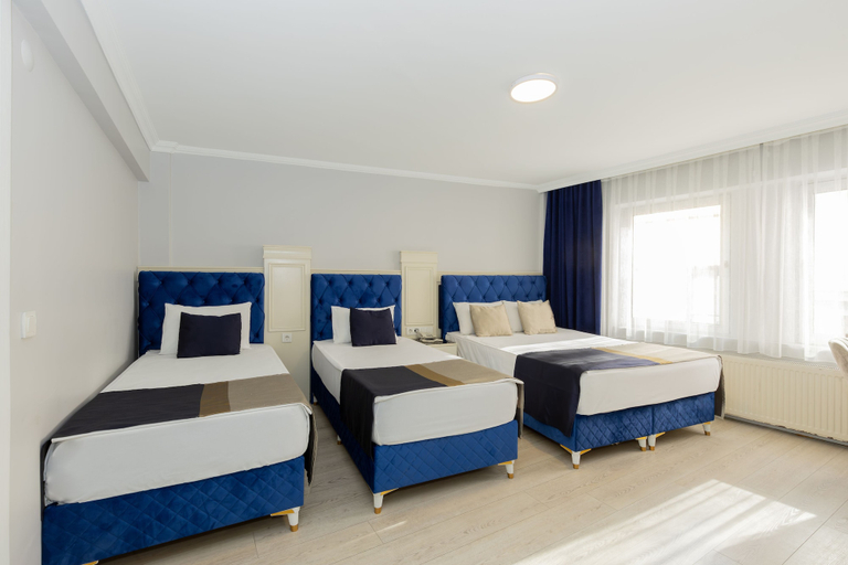 Bedroom 3, Sirkeci Family Hotel, Fatih